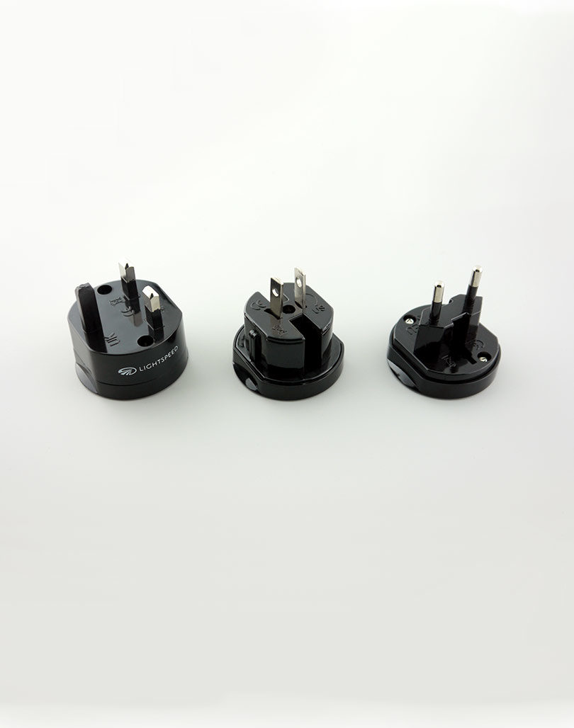 Universal Power Outlet Adapter - LightspeedAviation.com