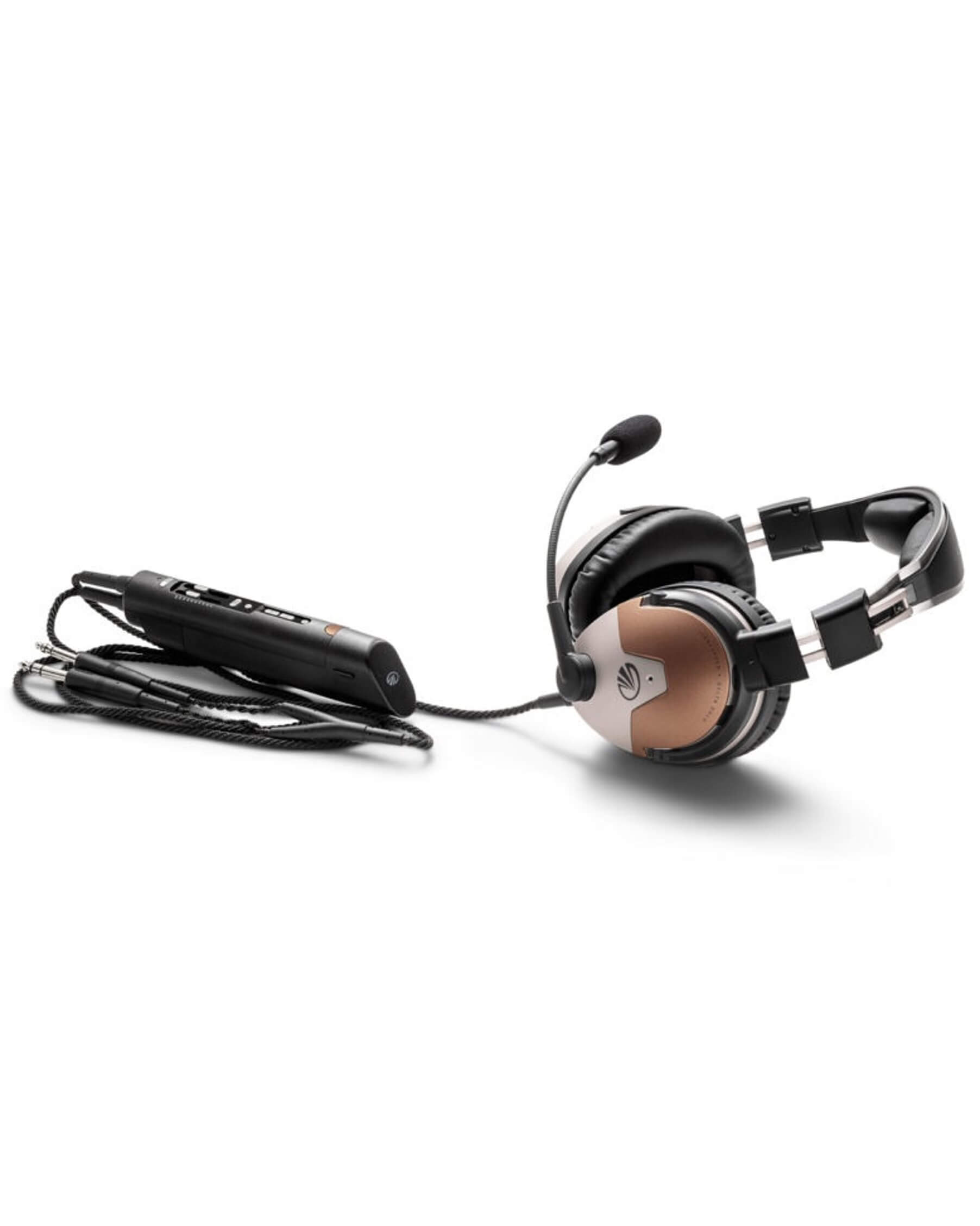 Lightspeed Delta Zulu ANR aviation headset with battery pack and full cord