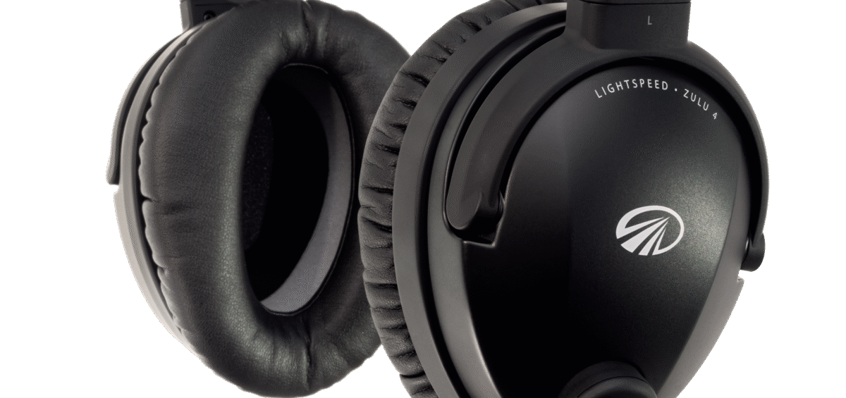 Zulu 4 ANR Aviation Headset-02-3QtrR (transparent background)