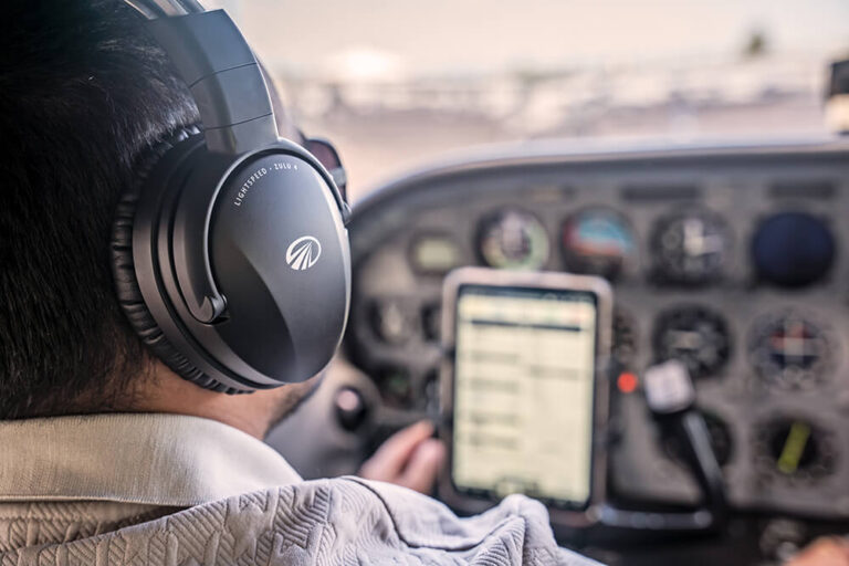 Zulu 4 Lifestyle Photo - 15 (WEB) Zulu 4 ANR Aviation Headset Lifestyle Photo